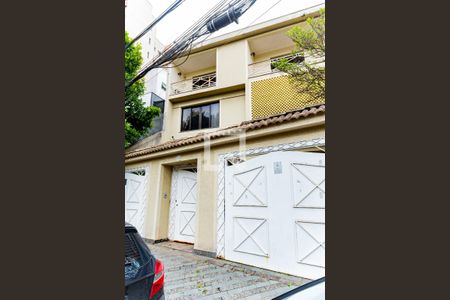 Casa para alugar com 530m², 4 quartos e 4 vagasFachada da Casa