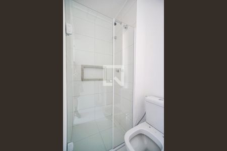 Apartamento para alugar com 66m², 2 quartos e 1 vaga Apartamento para alugar com 66m², 2 quartos e 1 vagaBanheiro social