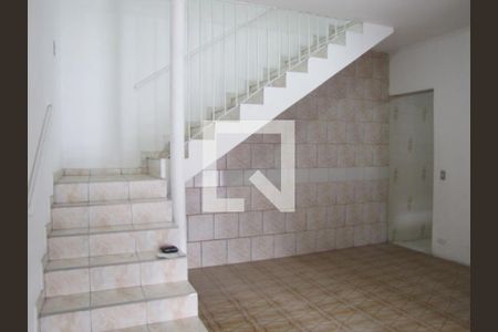 Casa à venda com 126m², 2 quartos e 2 vagasSala