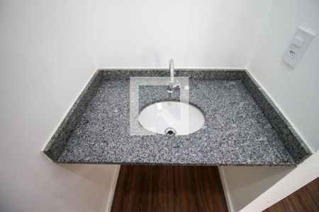 Apartamento para alugar com 35m², 2 quartos e sem vagaBanheiro