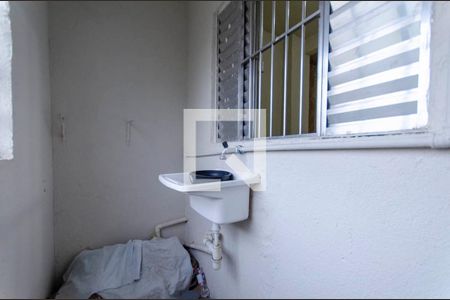 Casa à venda com 100m², 6 quartos e 2 vagasÁrea de Serviço