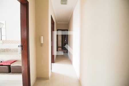 Casa à venda com 230m², 3 quartos e 3 vagasCorredor