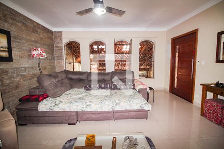 Sala de casa à venda com 3 quartos, 230m² em Parada Inglesa, São Paulo