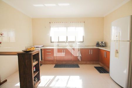 Casa à venda com 230m², 3 quartos e 3 vagasCozinha