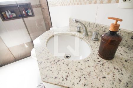 Casa à venda com 230m², 3 quartos e 3 vagasBanheiro