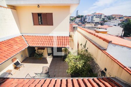 Casa à venda com 230m², 3 quartos e 3 vagasVista