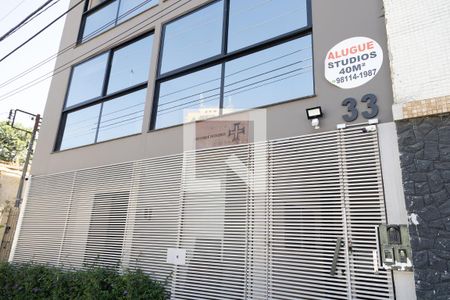 Studio para alugar com 45m², 1 quarto e sem vaga Studio para alugar com 45m², 1 quarto e sem vagaFachada