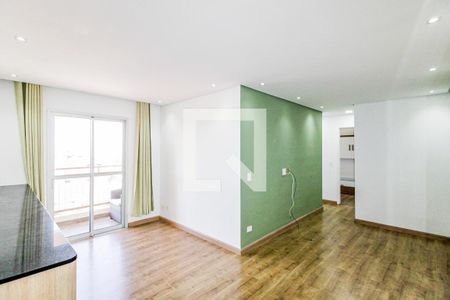 Sala de apartamento para alugar com 2 quartos, 76m² em Parque Maria Helena, São Paulo
