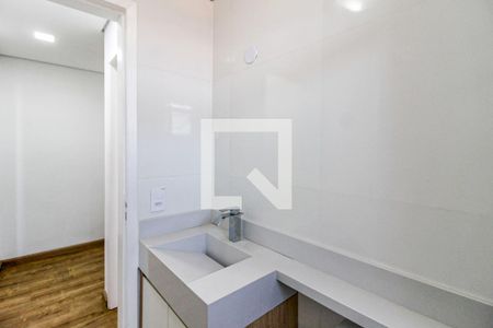 Apartamento para alugar com 76m², 2 quartos e 1 vaga Apartamento para alugar com 76m², 2 quartos e 1 vagaBanheiro