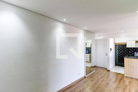 Sala de apartamento para alugar com 2 quartos, 76m² em Parque Maria Helena, São Paulo