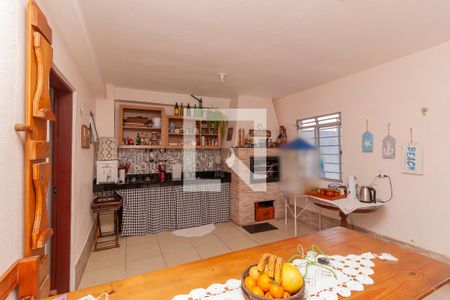 Casa à venda com 160m², 2 quartos e 1 vaga Casa à venda com 160m², 2 quartos e 1 vagaGaragem