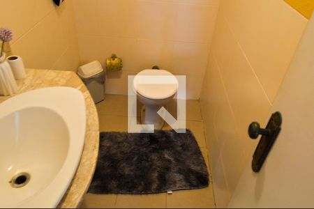 Casa à venda com 320m², 6 quartos e 3 vagasLavabo