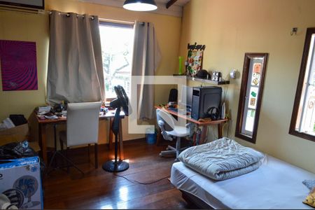 Casa à venda com 320m², 6 quartos e 3 vagasSuíte 3