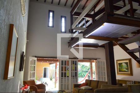 Pé direito  de casa à venda com 6 quartos, 320m² em Taquara, Rio de Janeiro