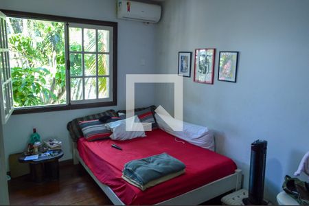 Casa à venda com 320m², 6 quartos e 3 vagasQuarto 1