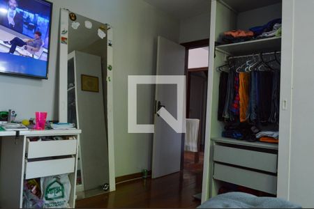 Casa à venda com 320m², 6 quartos e 3 vagasQuarto 1