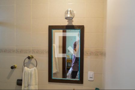 Casa à venda com 320m², 6 quartos e 3 vagasBanheiro da Suíte 2