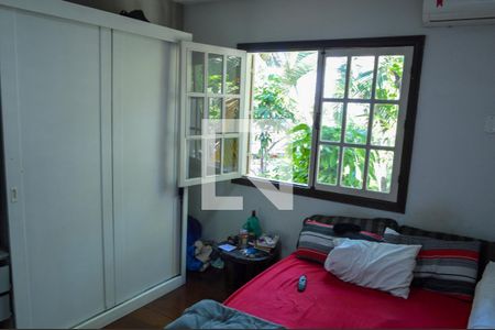 Casa à venda com 320m², 6 quartos e 3 vagasQuarto 1