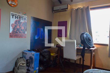 Casa à venda com 320m², 6 quartos e 3 vagasSuíte 3