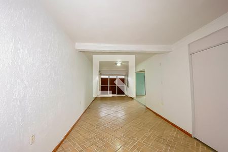 Casa para alugar com 300m², 4 quartos e 3 vagas Casa para alugar com 300m², 4 quartos e 3 vagasGaragem