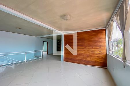 Casa para alugar com 300m², 4 quartos e 3 vagas Casa para alugar com 300m², 4 quartos e 3 vagasSala 2