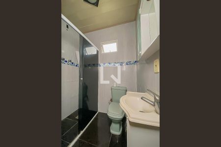 Casa para alugar com 300m², 4 quartos e 3 vagas Casa para alugar com 300m², 4 quartos e 3 vagasBanheiro 2