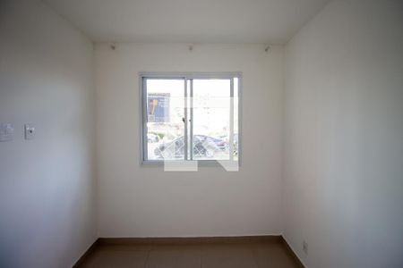Quarto 2 de apartamento à venda com 2 quartos, 43m² em Itaquera, São Paulo