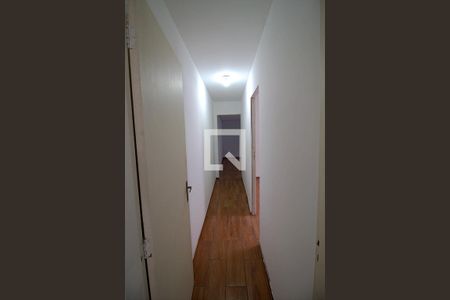 Casa à venda com 94m², 2 quartos e 1 vaga Casa à venda com 94m², 2 quartos e 1 vagaCorredor