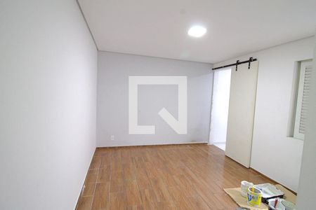 Casa à venda com 94m², 2 quartos e 1 vaga Casa à venda com 94m², 2 quartos e 1 vagaSuíte