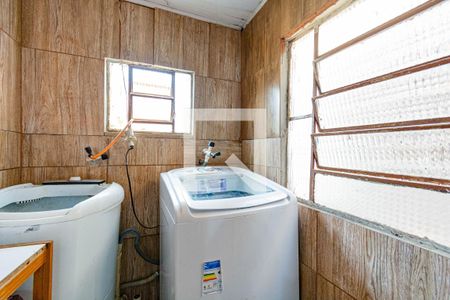 Casa à venda com 90m², 4 quartos e 2 vagas Casa à venda com 90m², 4 quartos e 2 vagasÁrea de Serviço