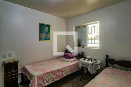 Casa à venda com 300m², 3 quartos e 2 vagasSuite