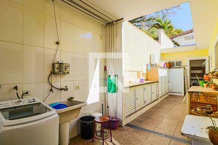 Casa à venda com 300m², 3 quartos e 2 vagasQuintal/Lavanderia