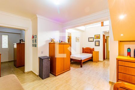 Casa à venda com 300m², 3 quartos e 2 vagasEdícula