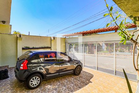 Casa à venda com 300m², 3 quartos e 2 vagasGaragem