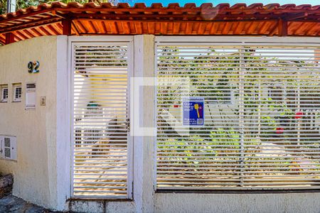 Casa à venda com 300m², 3 quartos e 2 vagasFachada