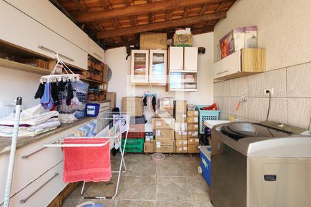 Casa à venda com 283m², 5 quartos e 2 vagasÁrea de Serviço