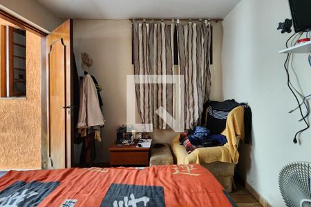 Casa à venda com 283m², 5 quartos e 2 vagasSuíte 1