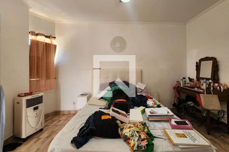 Casa à venda com 283m², 5 quartos e 2 vagasSuíte 2