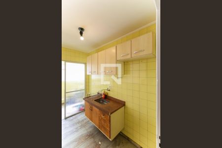 Apartamento à venda com 60m², 2 quartos e 2 vagasCozinha