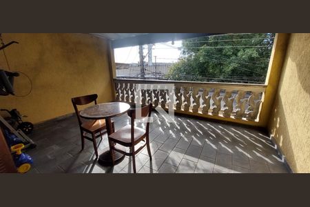 Casa à venda com 125m², 2 quartos e 3 vagasVaranda quarto 1