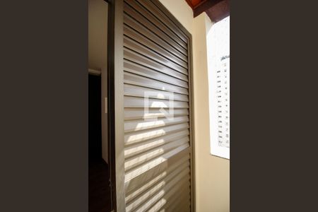 Apartamento à venda com 131m², 3 quartos e 2 vagas Apartamento à venda com 131m², 3 quartos e 2 vagasVaranda Quarto 2