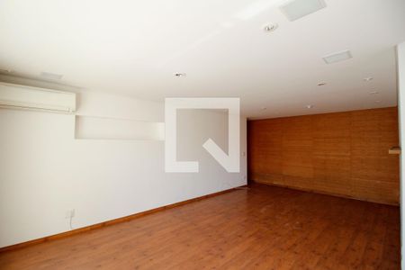 Apartamento à venda com 131m², 3 quartos e 2 vagas Apartamento à venda com 131m², 3 quartos e 2 vagasSala