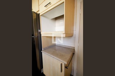 Apartamento à venda com 131m², 3 quartos e 2 vagas Apartamento à venda com 131m², 3 quartos e 2 vagasCozinha