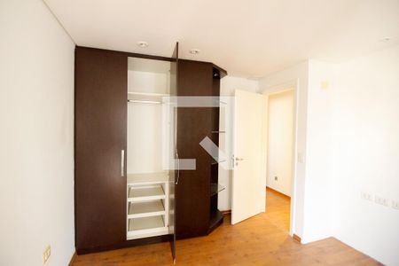 Apartamento à venda com 131m², 3 quartos e 2 vagas Apartamento à venda com 131m², 3 quartos e 2 vagasQuarto 3