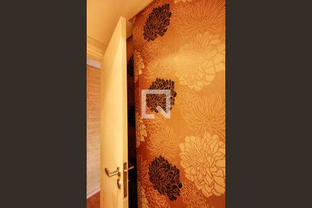 Apartamento à venda com 131m², 3 quartos e 2 vagas Apartamento à venda com 131m², 3 quartos e 2 vagasLavabo