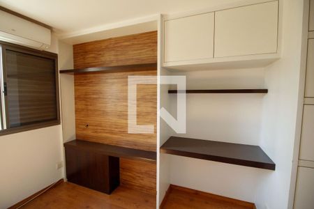 Apartamento à venda com 131m², 3 quartos e 2 vagas Apartamento à venda com 131m², 3 quartos e 2 vagasQuarto 1