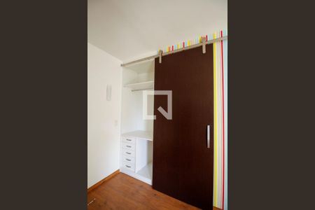 Apartamento à venda com 131m², 3 quartos e 2 vagas Apartamento à venda com 131m², 3 quartos e 2 vagasQuarto 2