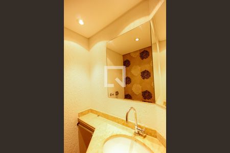 Apartamento à venda com 131m², 3 quartos e 2 vagas Apartamento à venda com 131m², 3 quartos e 2 vagasLavabo