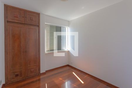 Apartamento para alugar com 120m², 4 quartos e 2 vagasQuarto 2