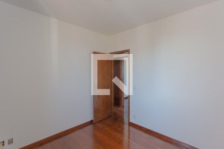 Apartamento para alugar com 120m², 4 quartos e 2 vagasQuarto 3